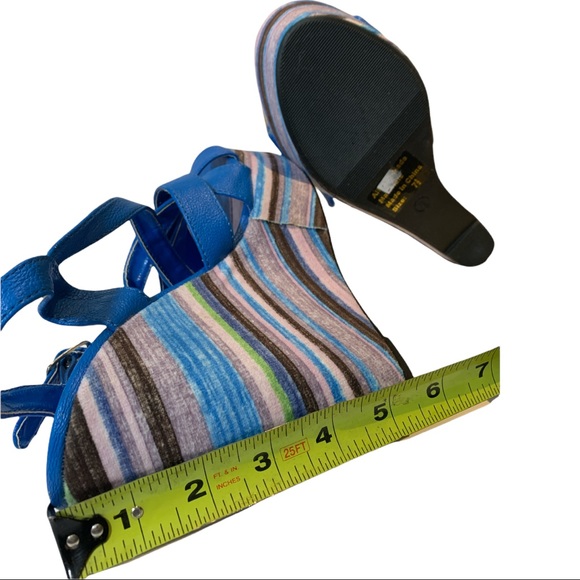 Kiss &Tell blue Striped platform shoes Size 7.5 - Picture 7 of 10